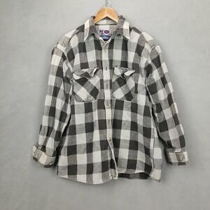 Williams Bay Flannel Shirt Mens Light Gray Black Plaid Chest Pocket Button Up
